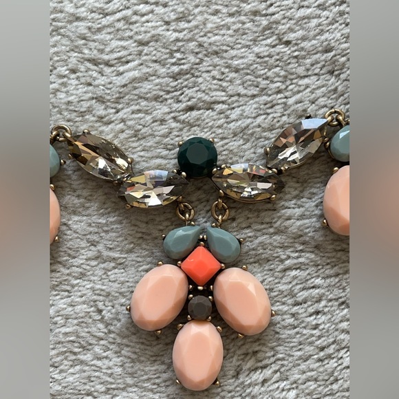 J Crew statement necklace - Picture 3 of 8